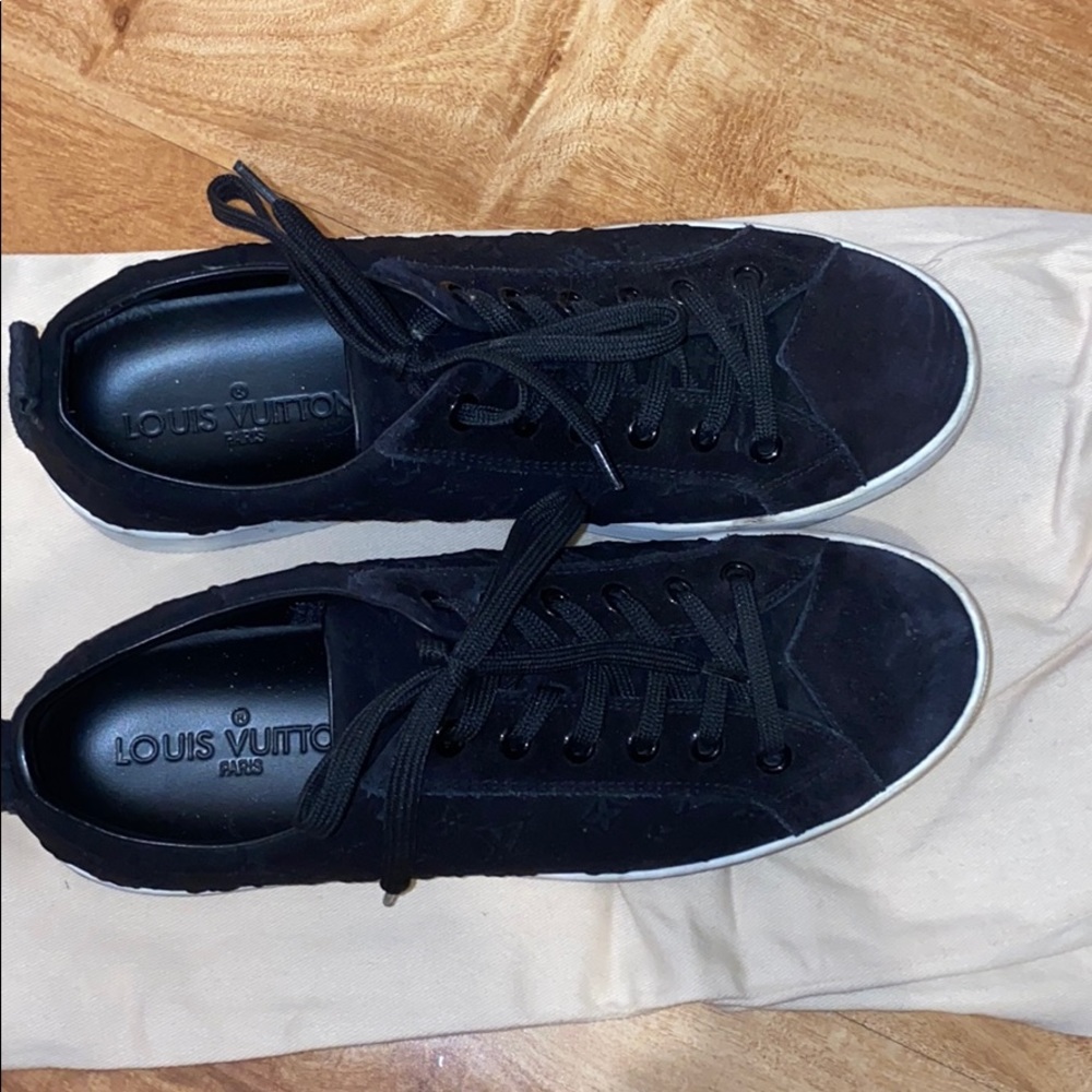 Louis vuitton sneakers